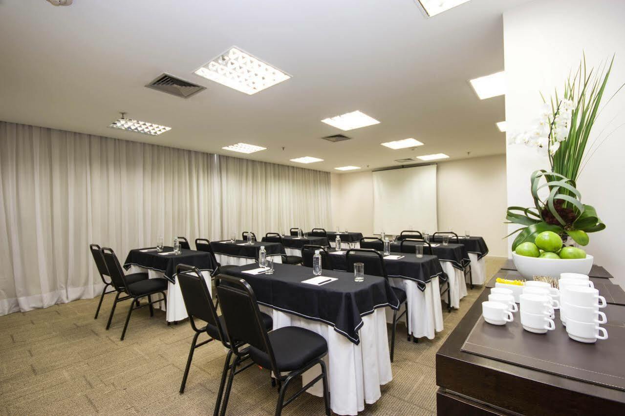 Naoum Hotel Brasília Exterior foto