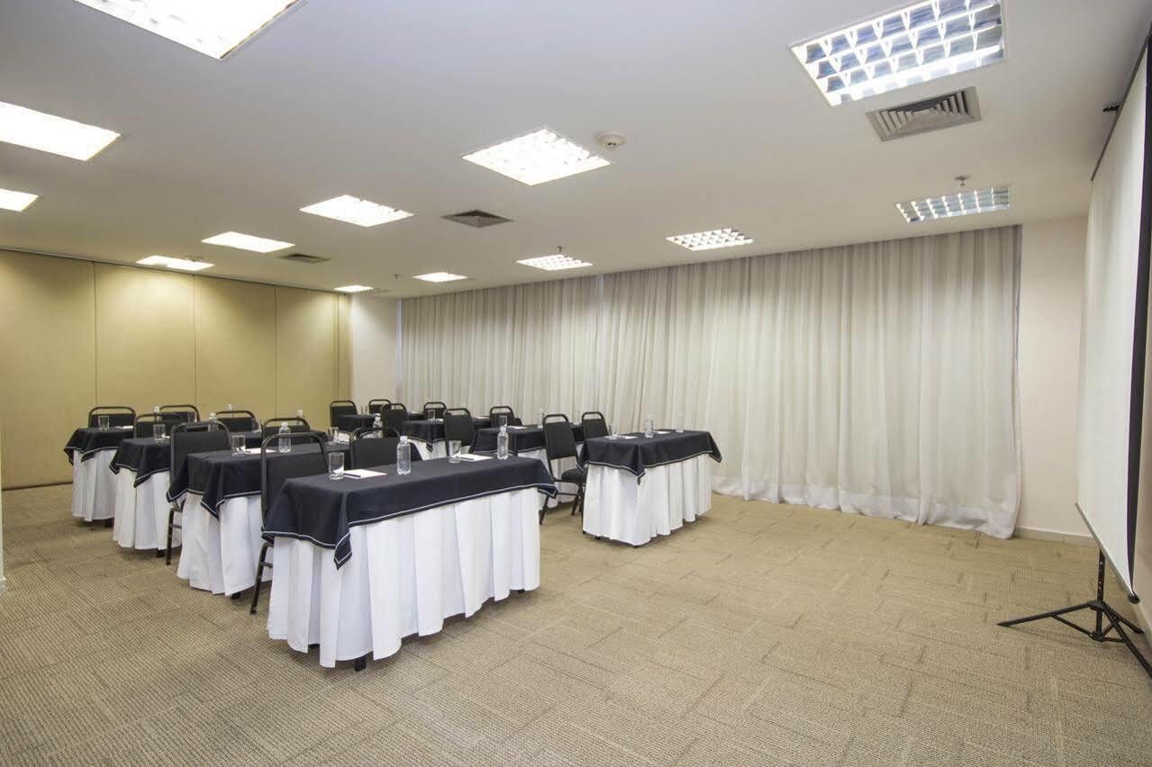 Naoum Hotel Brasília Exterior foto
