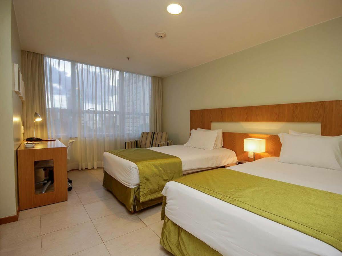 Naoum Hotel Brasília Exterior foto